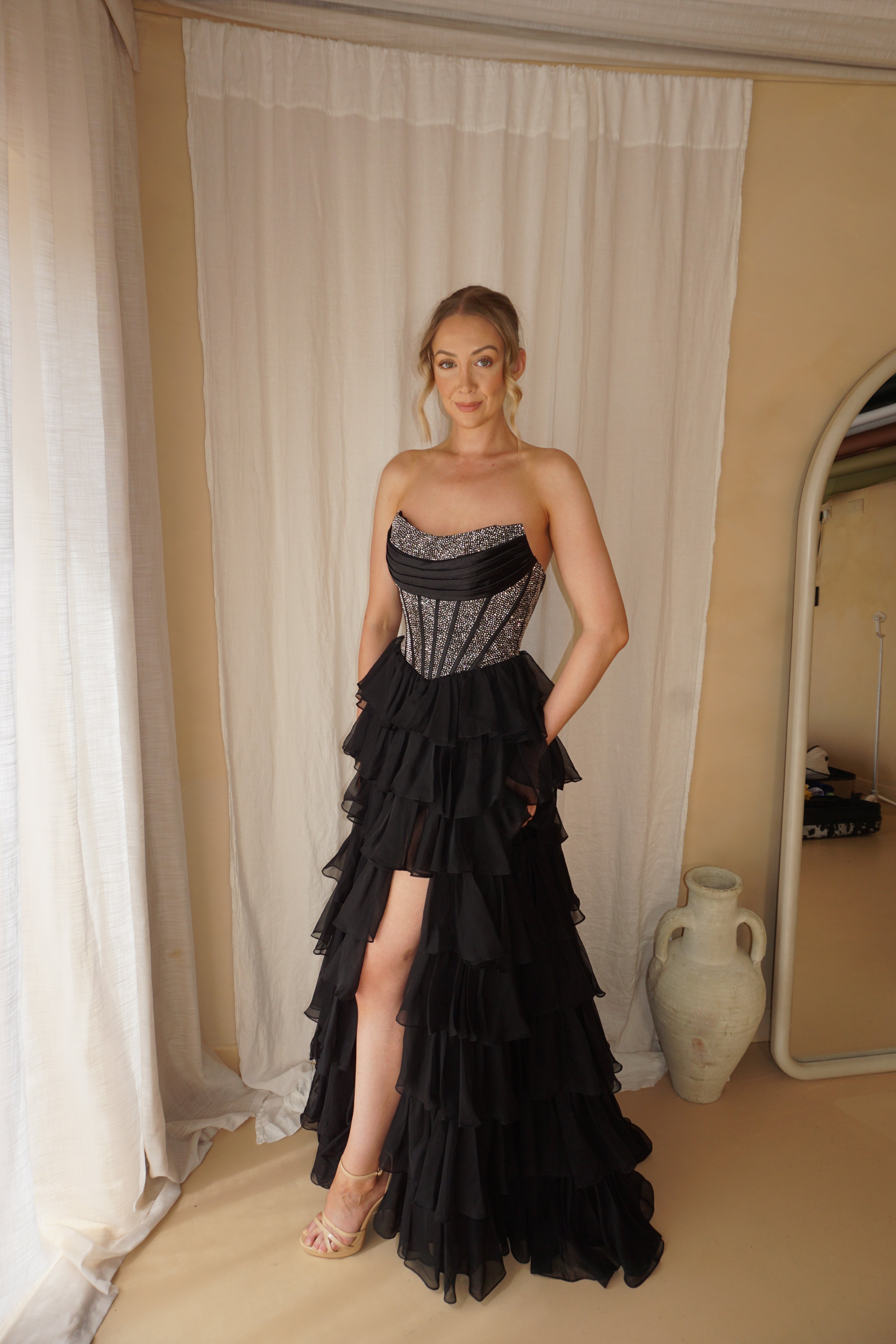 Sherri Hill Black US0/UK4